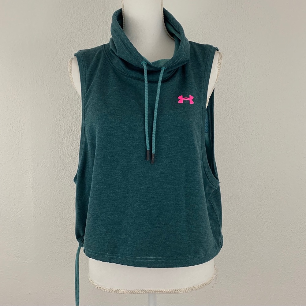 Under Armour Large Pullover Vest Cowl Neck